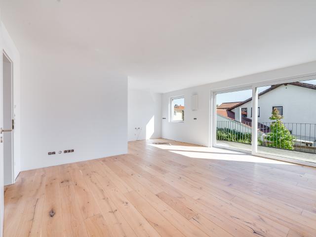 Wohnung kaufen in Überacker, Maisach