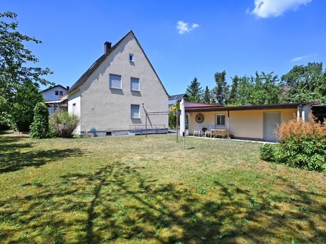 Erdgeschosswohnung kaufen in München, Bayern