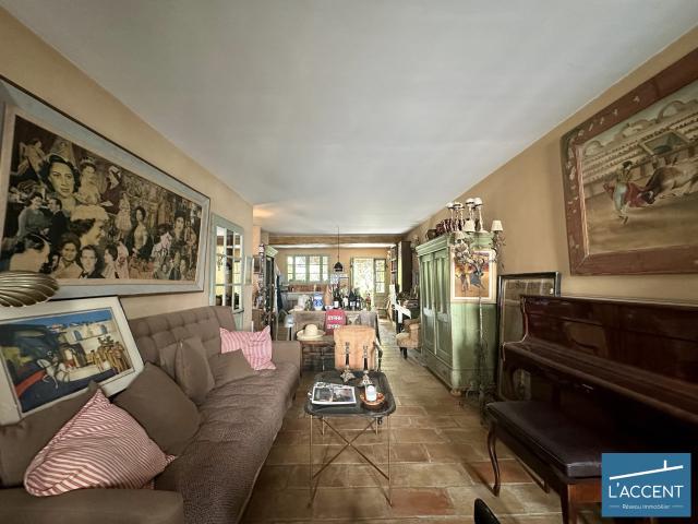 Villa vente à Nîmes, Aigues-mortes