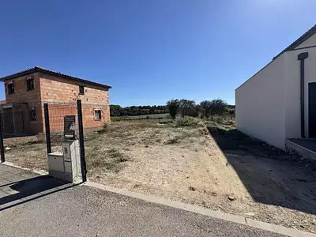 Terrain vente à Nîmes, Aigues-vives