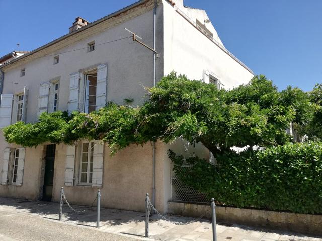 Maison vente à Agen, Aiguillon