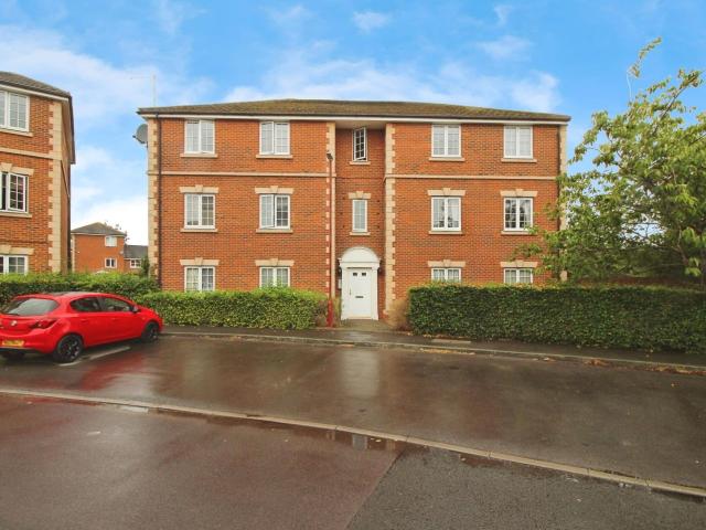 Apartment for rent in Taw Hill, Abbey Mead