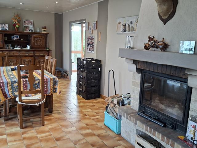 Maison vente à Aillant-sur-Tholon, Montholon