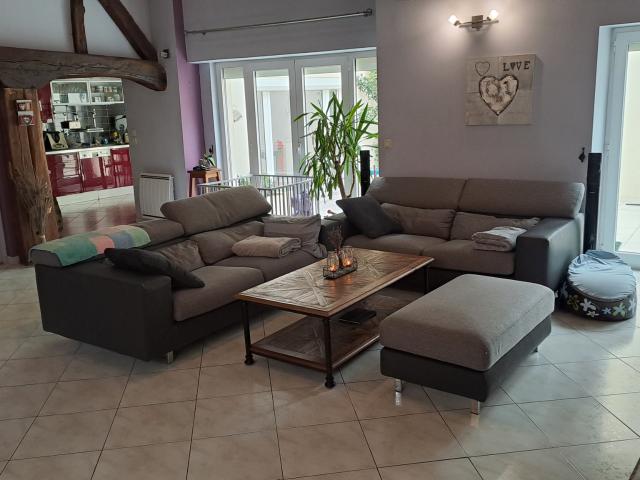 Maison vente à Aillant-sur-Tholon, Montholon
