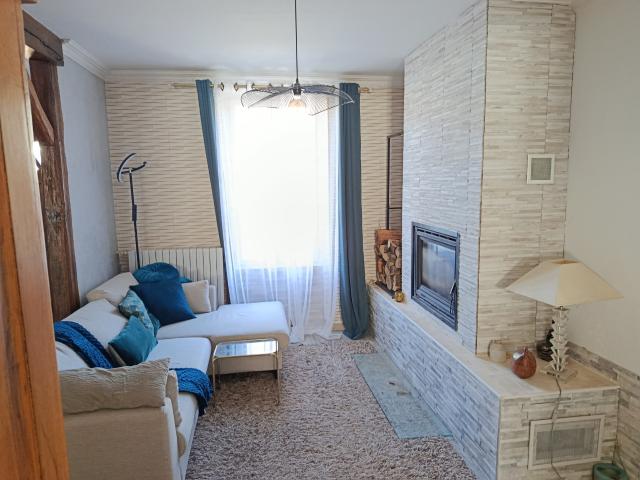Maison vente à Aillant-sur-Tholon, Montholon