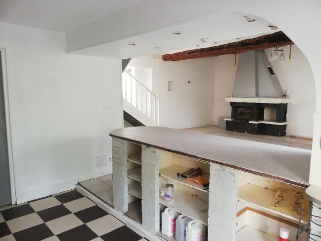 Maison vente à Aillant-sur-Tholon, Montholon