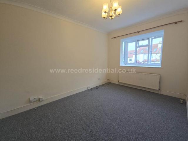Room for rent in Alton Barnes, Essex
