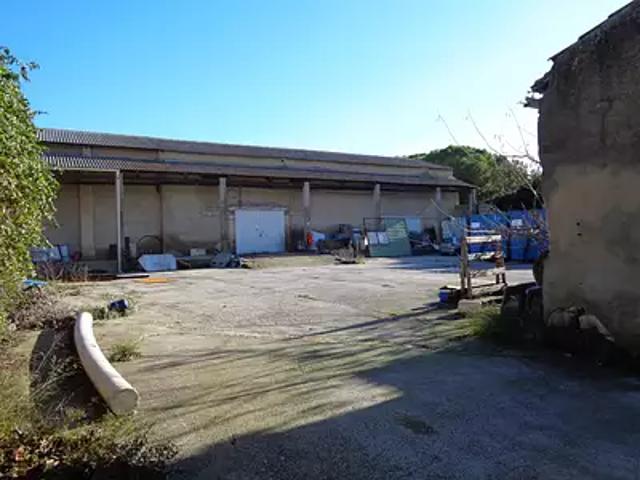 Garage vente à Mas d'Androns, Aimargues