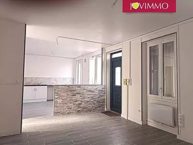 Maison vente à Montluçon, Ainay-le-château