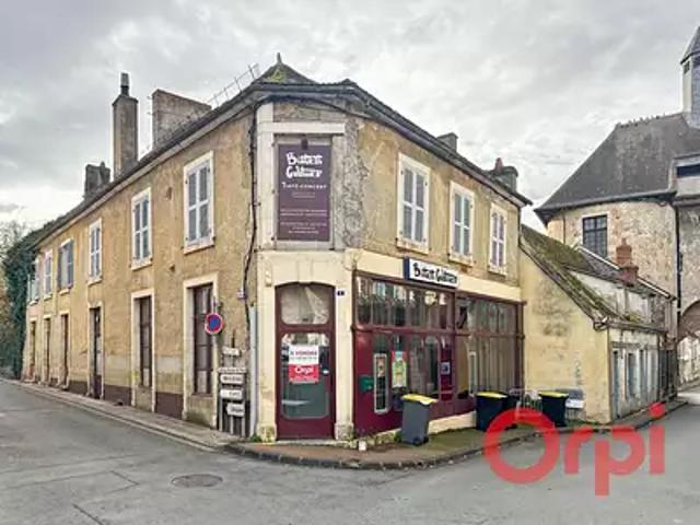 Maison vente à Montluçon, Ainay-le-château