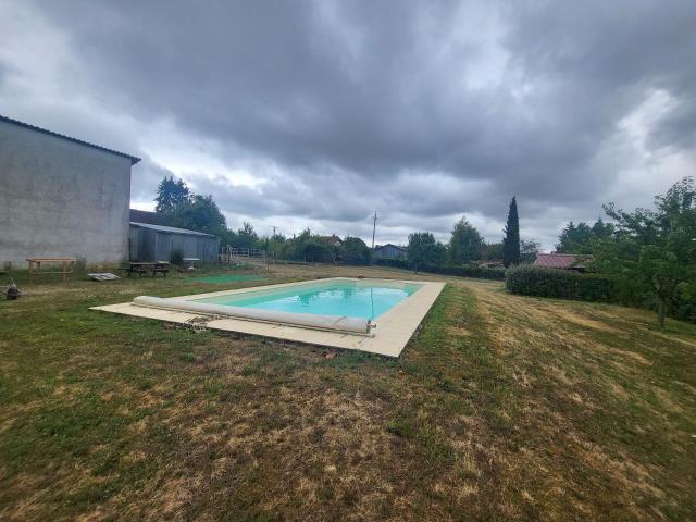 Terrain vente à Montluçon, Ainay-le-château