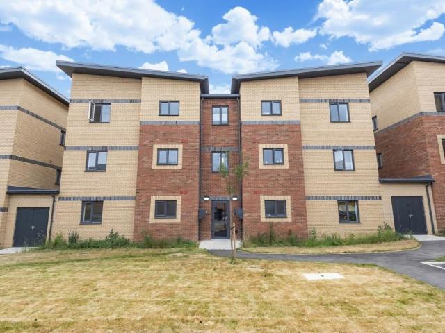 Apartment for rent in Quarrendon, Aylesbury
