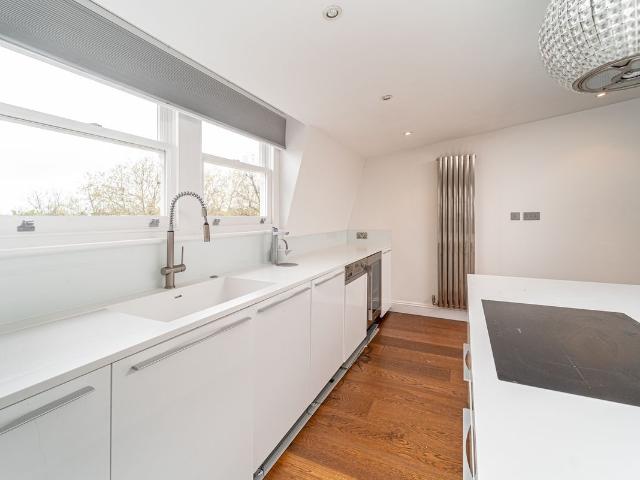 House for rent in Chalk Farm, Primrose Hill