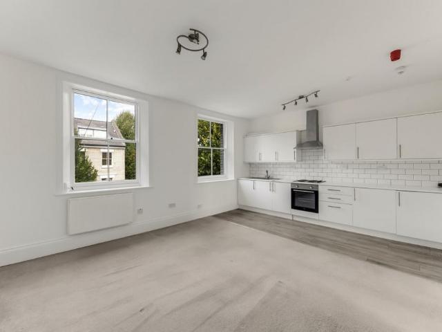 Apartment for rent in Primrose Hill, Greater London