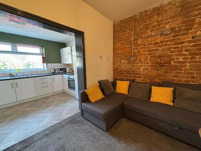 Room for rent in Radcliffe, Bury