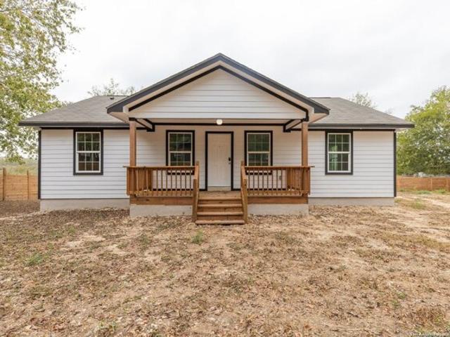House for sale in Gonzales