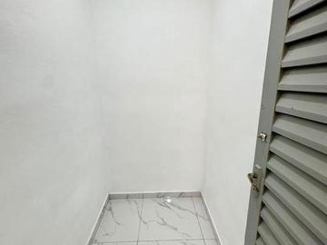 Flat for sale in Pasir Gudang, Johor