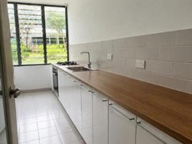 Townhouse for rent in Petaling, Alam Impian