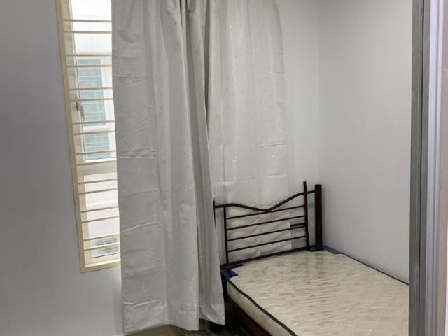 Room for rent in Petaling, Alam Impian