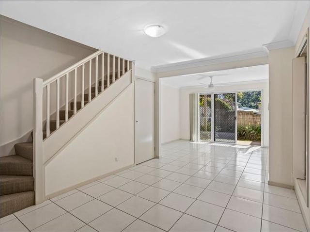 Townhouse for rent in Toombul, Queensland