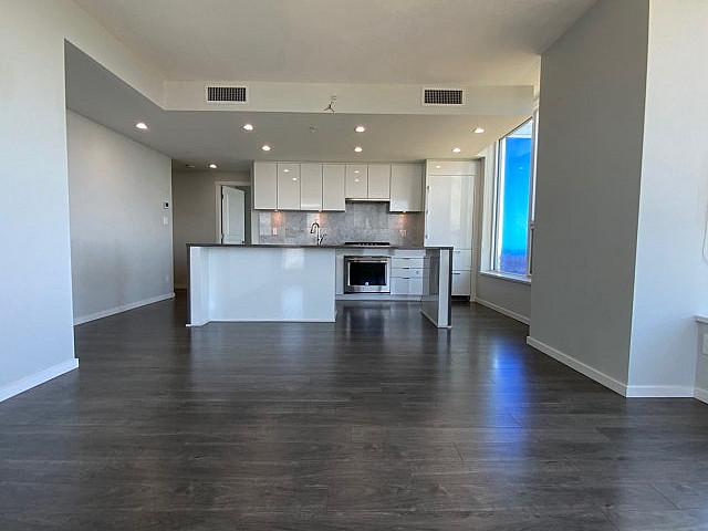 Condo for rent in Burnaby, British Columbia
