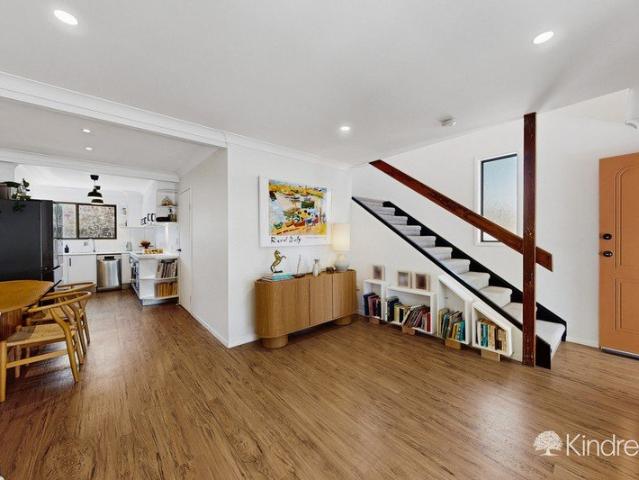 Townhouse for rent in Woody Point, Greater Brisbane
