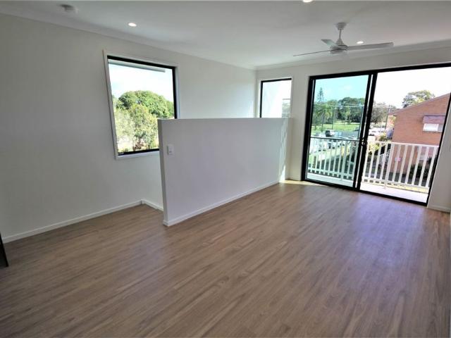 Townhouse for rent in Kings Creek, Queensland