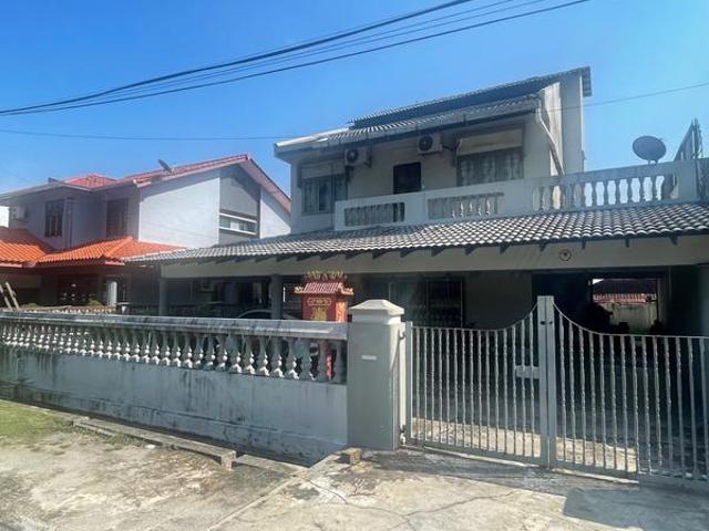 Bungalow for sale in Kuantan, Pahang