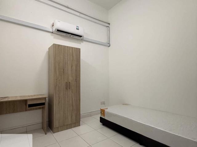 Room for rent in Petaling, Alam Impian