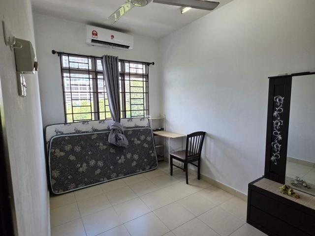 Room for rent in Petaling, Subang Jaya