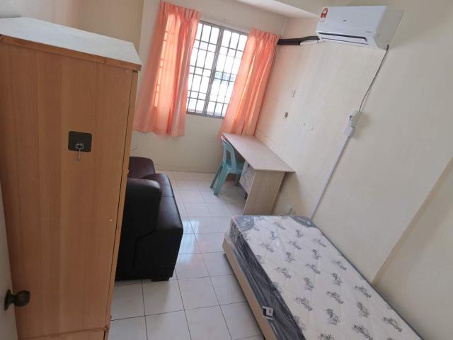 Room for rent in Mukim 13, Georgetown