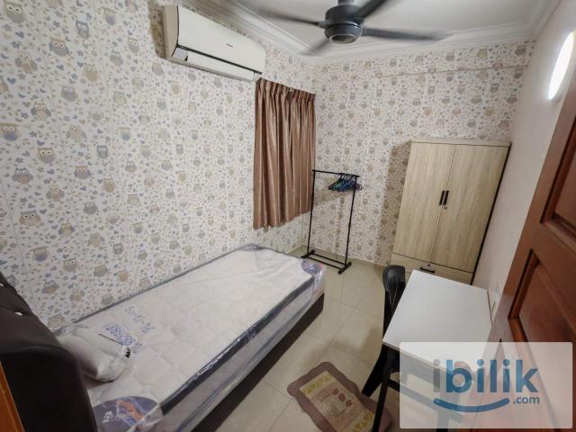 Room for rent in Taman Pelangi Indah, Johor Bahru