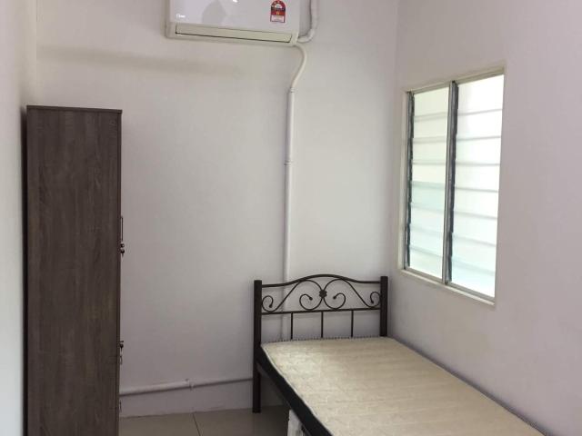Room for rent in Wellesley, Penang