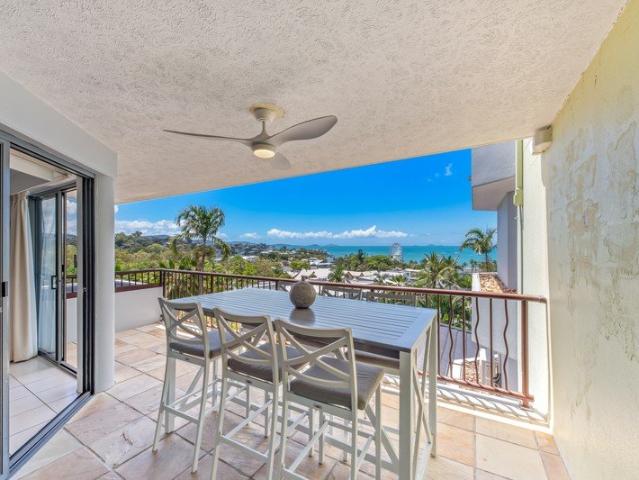 Apartment for sale in Airlie Beach