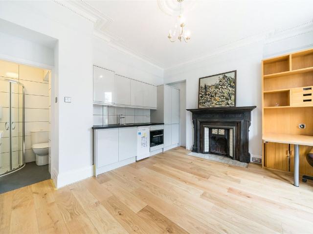 Studio for rent in Kensington, Greater London