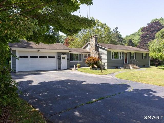 House for sale in Clinton, Connecticut