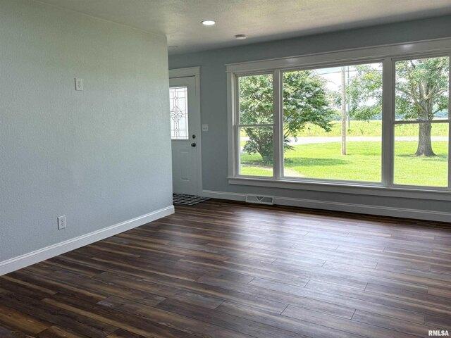 House for sale in Metropolis, Illinois