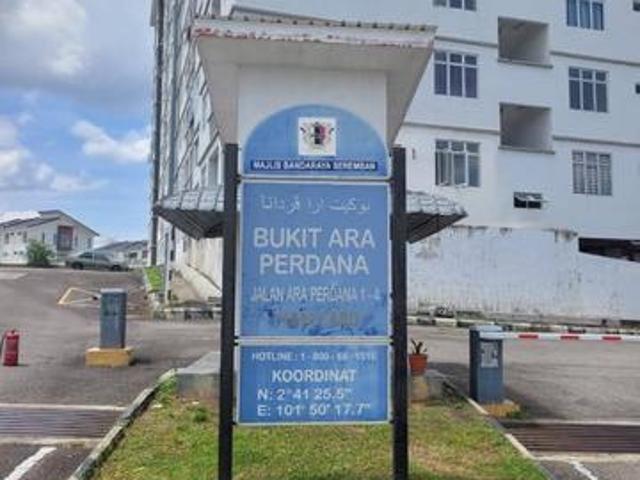 Apartment for sale in Labu Jaya, Negeri Sembilan