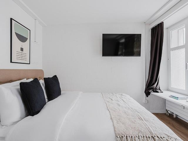 Apartment mieten in Einigen, Zürich
