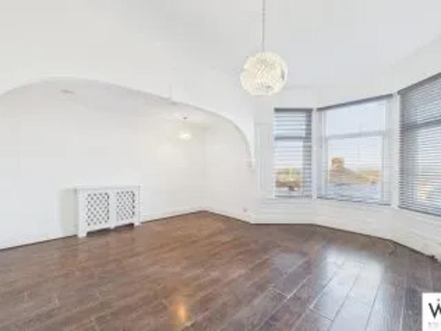 Apartment for rent in Whinhall, Airdrie