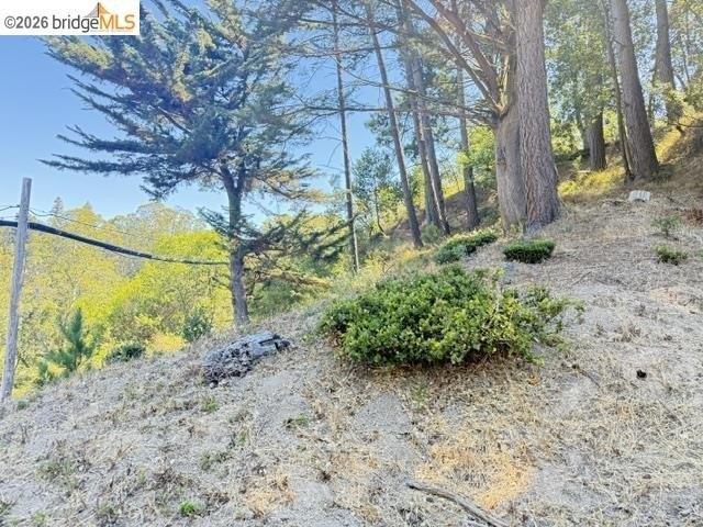 Land for sale in Oakland, California