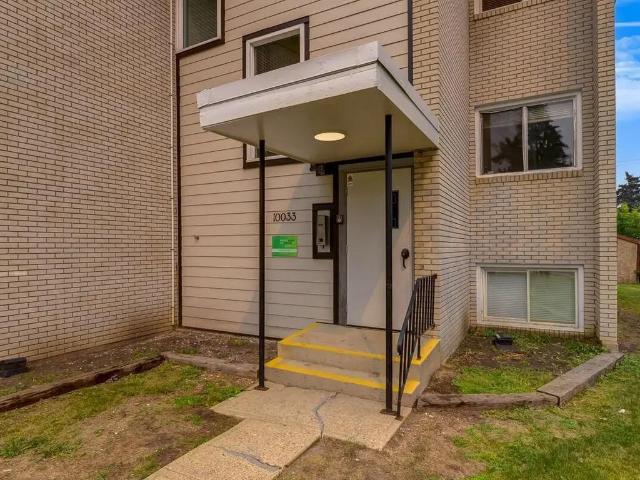 Apartment for rent in Wedgewood, Alberta
