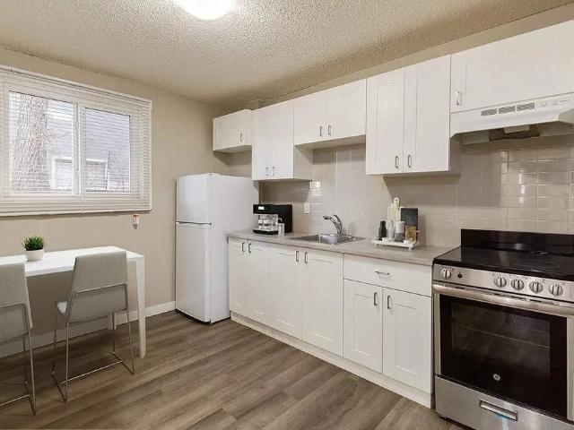Apartment for rent in Wedgewood, Alberta