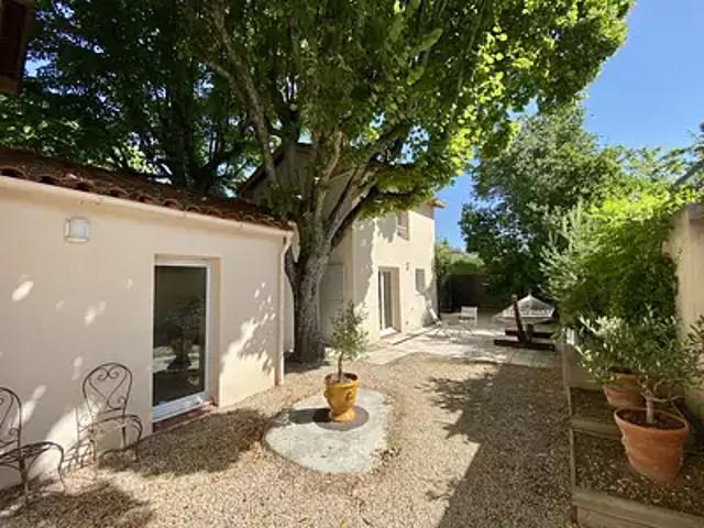 Maison location à Aix-en-Provence, Aix-en-provence