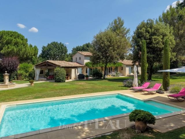 Maison vente à Aix-en-Provence, Bouches-du-Rhône