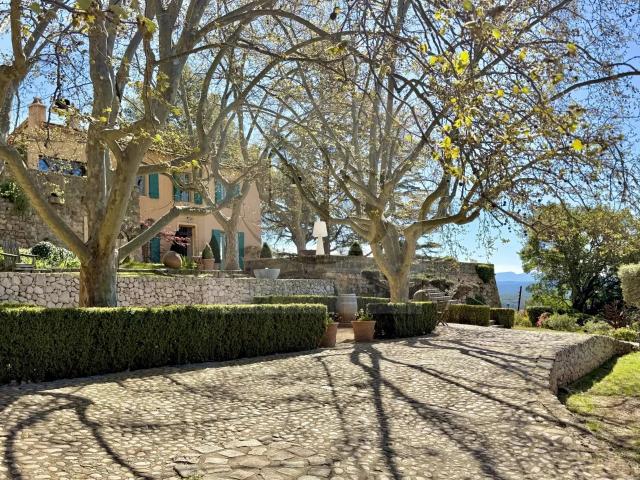 Maison vente à Aix-en-Provence, Le Tholonet