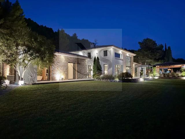Villa vente à Aix-en-Provence, Aix-en-provence