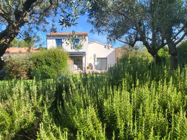 Villa vente à France métropolitaine, Le Tholonet