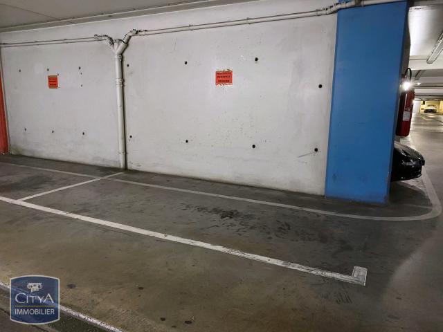 Garage vente à Aix-en-Provence, Aix-en-provence