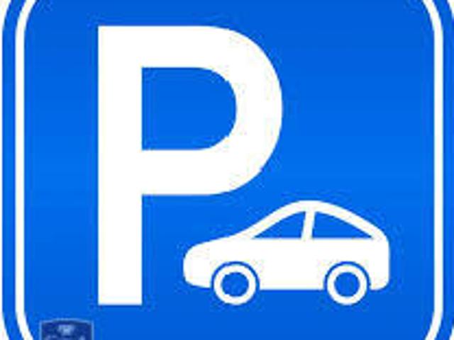 Garage vente à Aix-en-Provence, Aix-en-provence